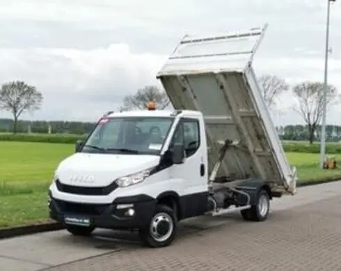 livraison en vrac dans camionnette benne